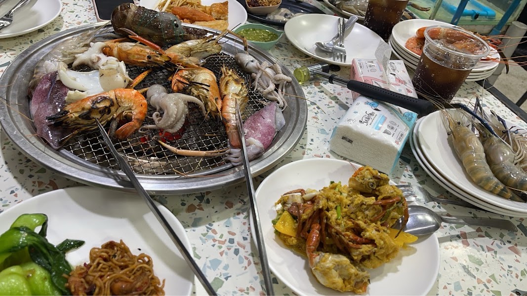 Mungkorn Seafood @Sukhumvit — photo 2