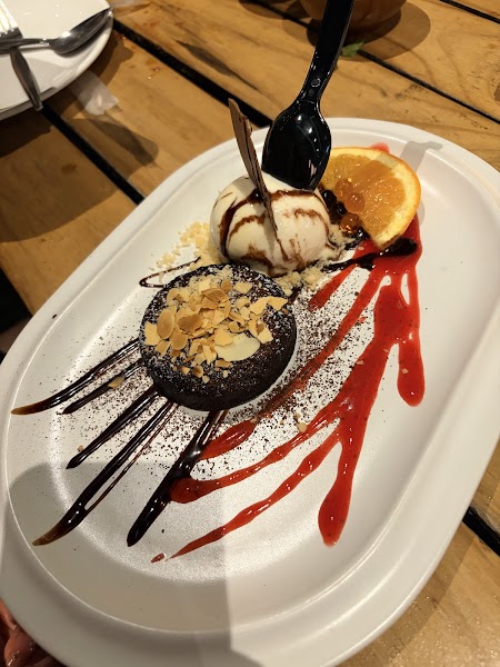 Waterside Karaoke Restaurant — photo 4