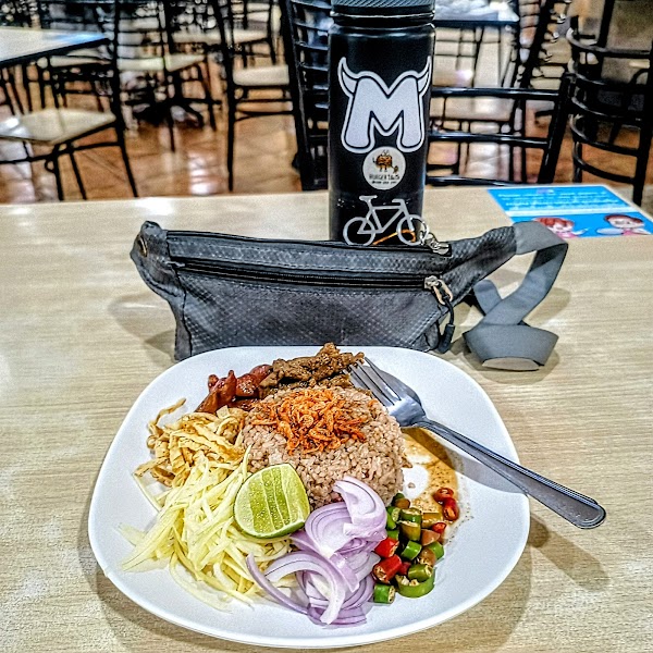 JJ Mall Food Court — photo 4