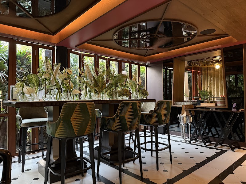 Jim Thompson, A Thai Restaurant — photo 2